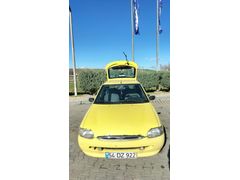 Sahibinden Ford Escort 1.6 16V 1999 Model  350.000 km Sarı