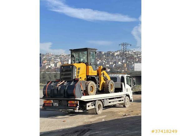 2011 MODEL ISUZU NPR8 LONG TURBOLU