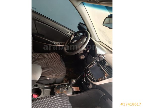 Bayan Öğretmenden Hyundai Accent Blue 1.6 CRDI Mode Plus 2017 Model 
