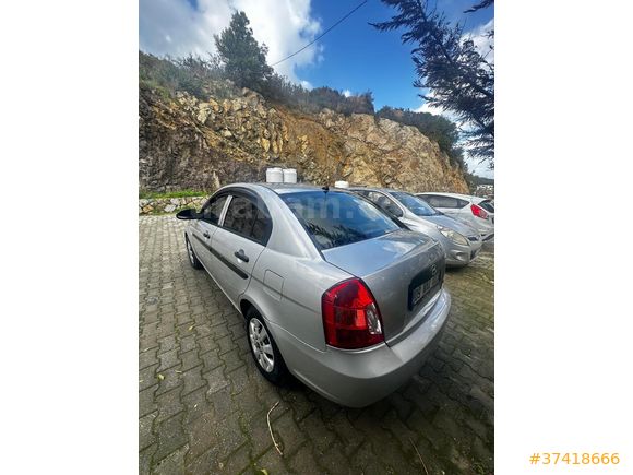 Sahibinden Hyundai Accent Era 1.5 CRDi Mode 2011 Model