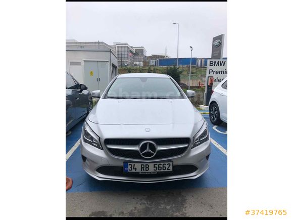 Sahibinden Mercedes - Benz CLA 180 CDI Style 2016 Model  158.000 km Gri (Gümüş)