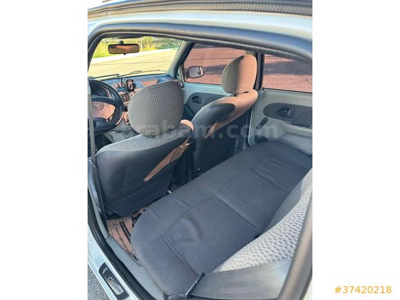 Sahibinden Renault Clio 1.4 Authentique 2005 Model 