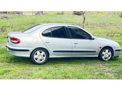 Sahibinden Renault Megane 1.6 RXi 2001 Model sedan kasa dır
 
