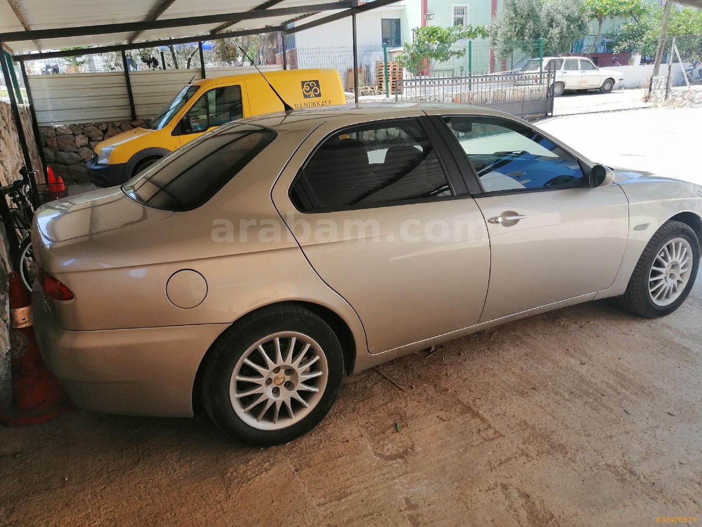Sahibinden Alfa Romeo 156 1.6 TS Distinctive 2006 Model Muğla 234.000 km Bej 3