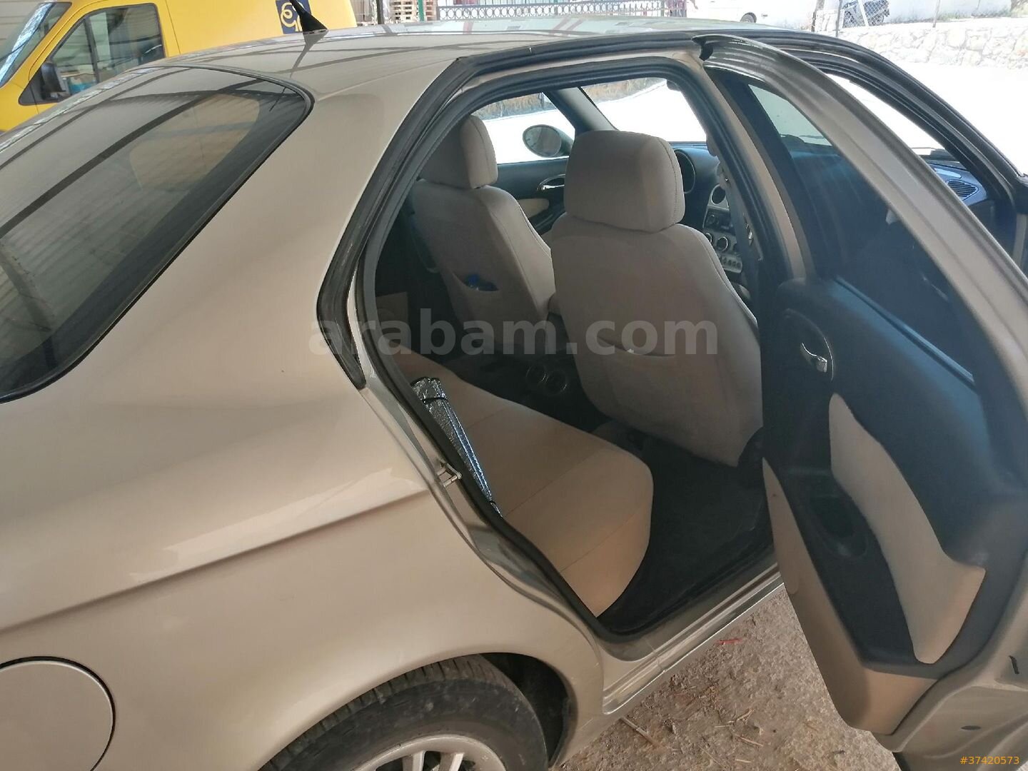 Sahibinden Alfa Romeo 156 1.6 TS Distinctive 2006 Model Muğla 234.000 km Bej 6