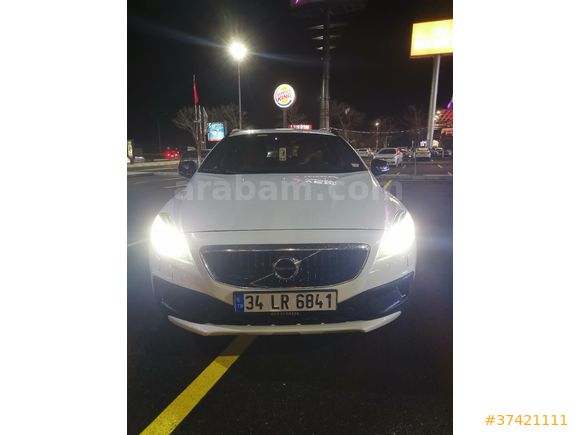 Sahibinden Volvo V40 Cross Country 1.5 T3 Advance 2017 Model