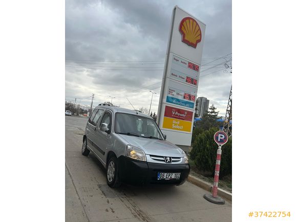 Sahibinden HATASIZ Peugeot Partner 1.9 D Comfort 2008 Model 