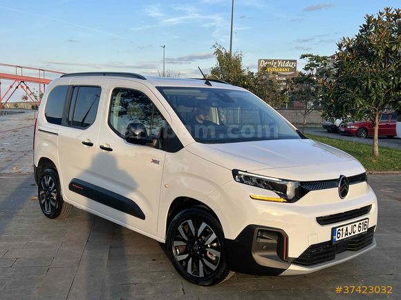 Sahibinden Citroen Berlingo 1.5 BlueHDI Max XTR 2025 Model 