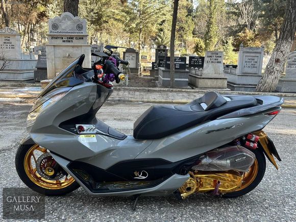 GALLERY MUSA/BOYASIZ 2023 HONDA PCX 125 ÖZEL YAPIM MODİFİYELİ