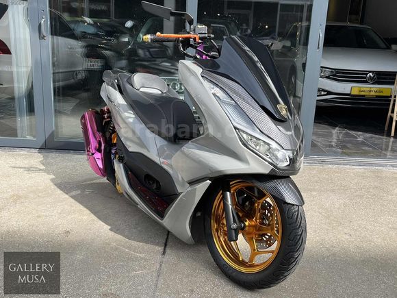 GALLERY MUSA/BOYASIZ 2023 HONDA PCX 125 ÖZEL YAPIM MODİFİYELİ