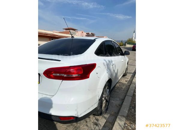 Sahibinden Ford Focus 1.6 TDCi Trend X 2015 Model