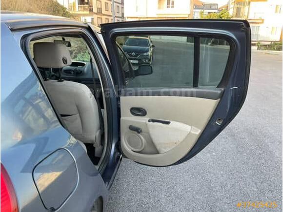 Sahibinden Renault Clio 1.2 Expression 2006 Model