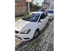 Sahibinden Seat Ibiza 1.4 Style 2014 Model  127.000 km Beyaz