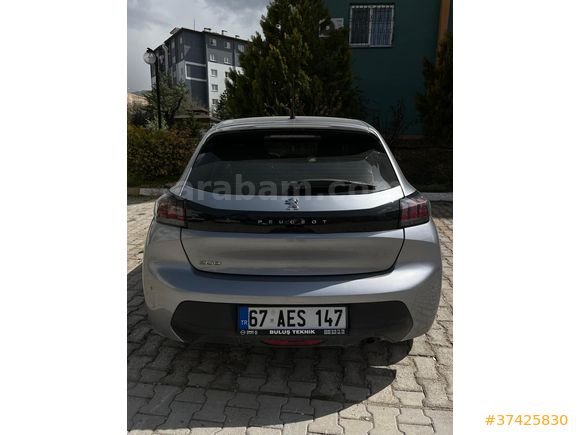 Sahibinden Peugeot 208 1.2 PureTech Active 2021 Model