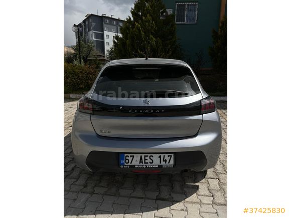 Sahibinden Peugeot 208 1.2 PureTech Active 2021 Model