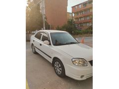 Sahibinden Hyundai Accent 1.5 CRDi Admire 2005 Model  302.000 km Beyaz