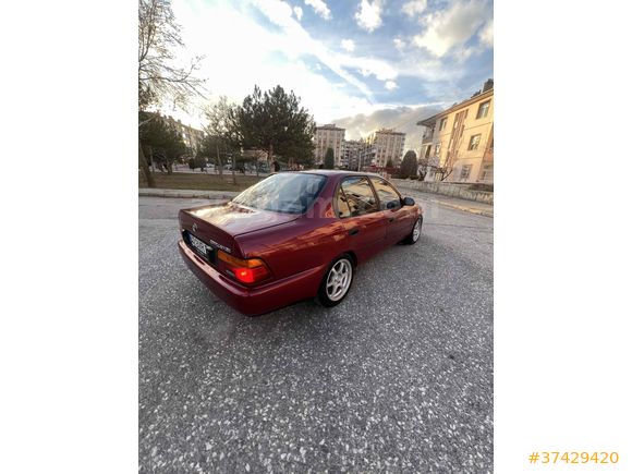 Sahibinden Toyota Corolla 1.6 XEi 1994 Model 