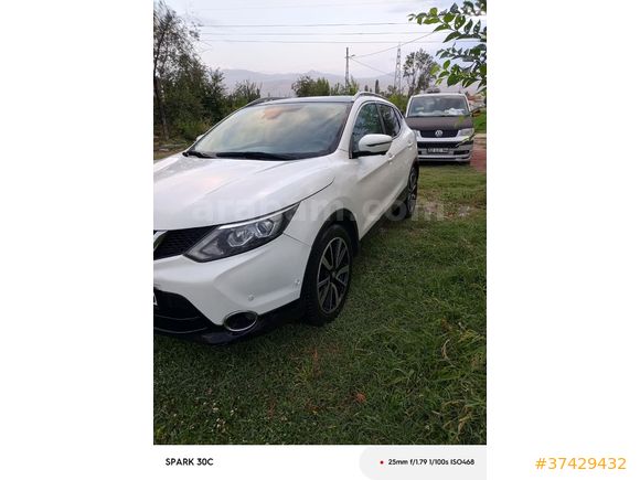 Sahibinden Nissan Qashqai 1.6 dCi Platinum Premium Pack 2016 Model