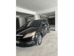 Sahibinden Ford Focus 1.6 Trend 2009 Model  205.000 km Siyah