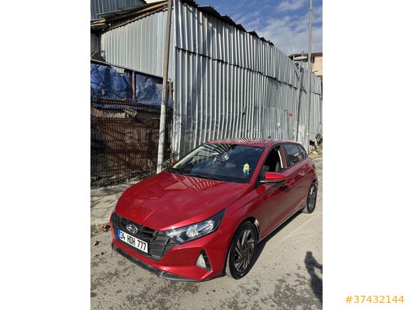 Sahibinden Hyundai i20 Active 1.4 MPi Elite Smart 2023 Model 