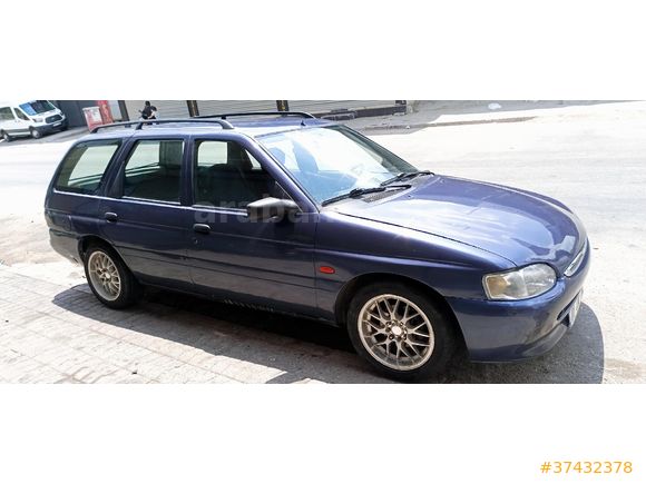öncelik takas  Ford Escort stw 1.6 CLX 1999 Model