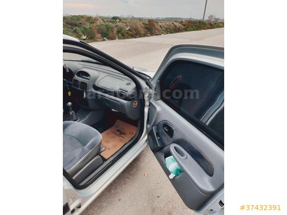 Sahibinden Renault Clio 1.6 RTE 2000 Model