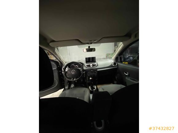 Sahibinden Renault Clio 1.4 Expression 2010 Model 