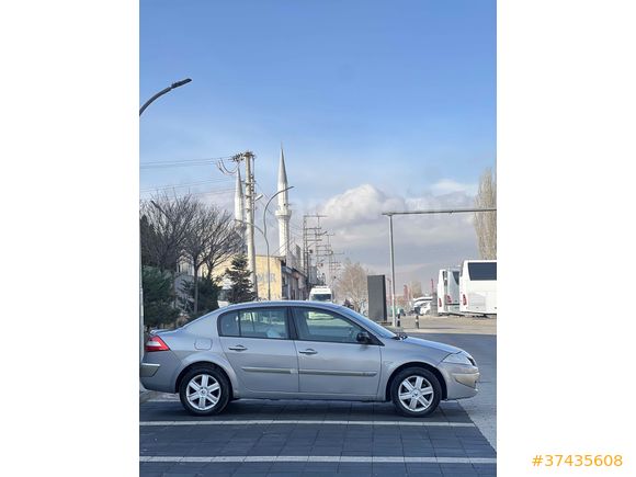 Sahibinden Renault Megane 1.5 dCi Dynamique 2005 Model 