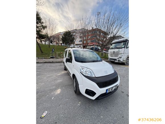 Sahibinden Fiat Fiorino Combi 1.4 Eko Premio 2023 Model İstanbul