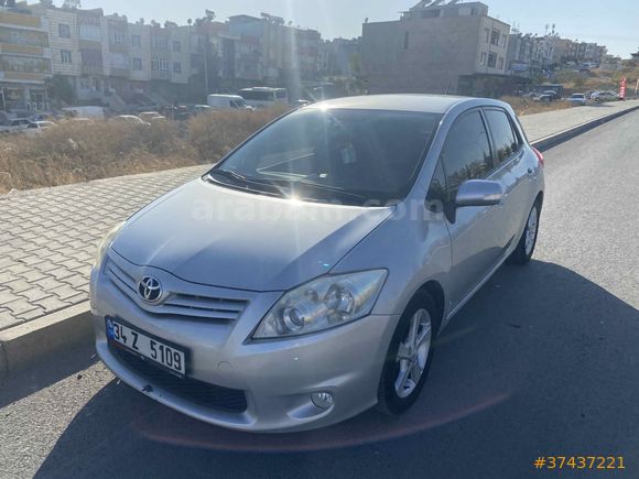 Sahibinden Toyota Auris 1.6 Comfort Extra 2012 Model 
