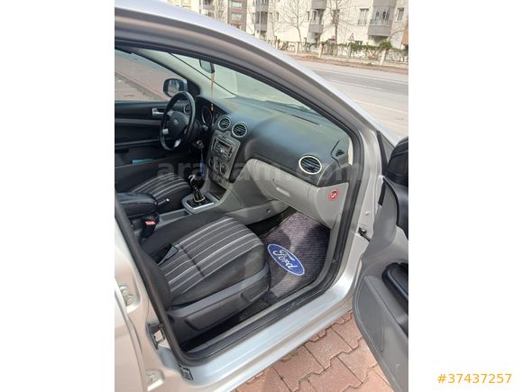 Sahibinden Ford Focus 1.6 TDCi Trend 2009 Model
