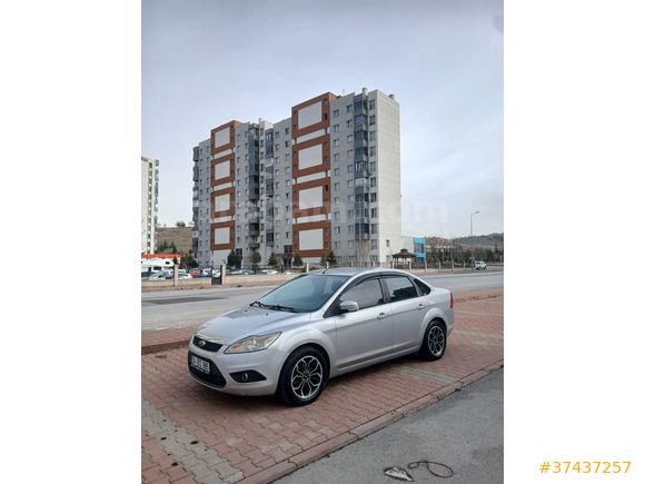 Sahibinden Ford Focus 1.6 TDCi Trend 2009 Model