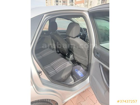 Sahibinden Ford Focus 1.6 TDCi Trend 2009 Model