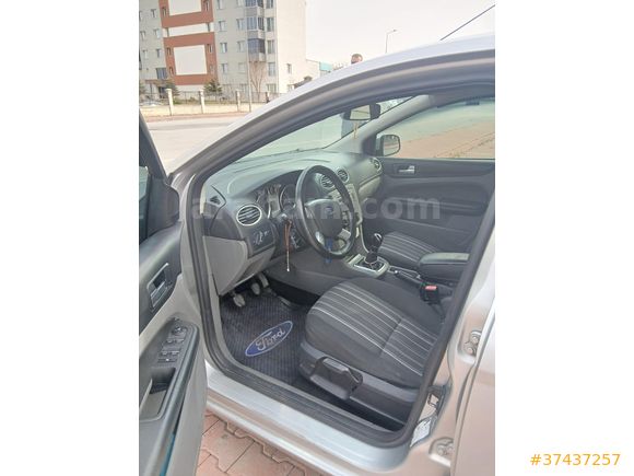 Sahibinden Ford Focus 1.6 TDCi Trend 2009 Model