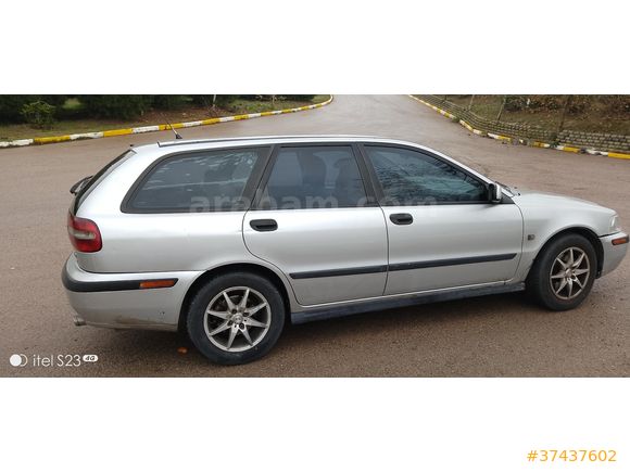 Sahibinden Volvo V40 1.8 2002 Model