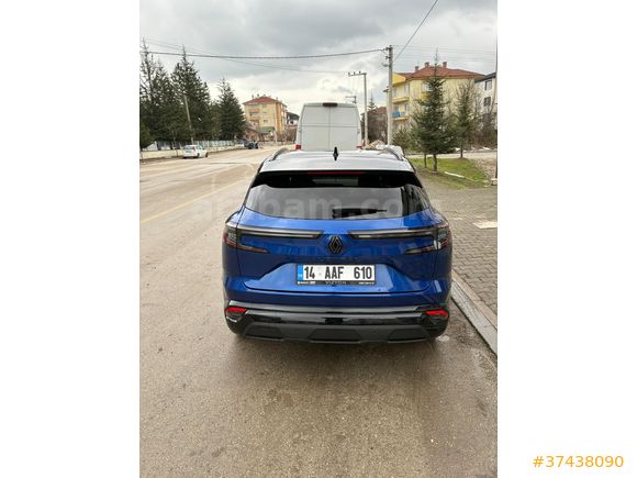 Sahibinden Renault Austral 1.3 Hybrid Techno Esprit Alpine 2024 Model  4.800 km Mavi