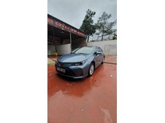 Sahibinden Toyota Corolla 1.8 Hybrid Dream 2021 Model