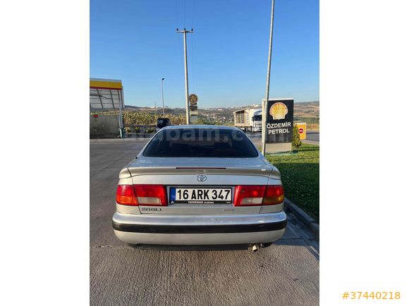 Sahibinden Toyota Carina 2.0 GLi 1998 Model 