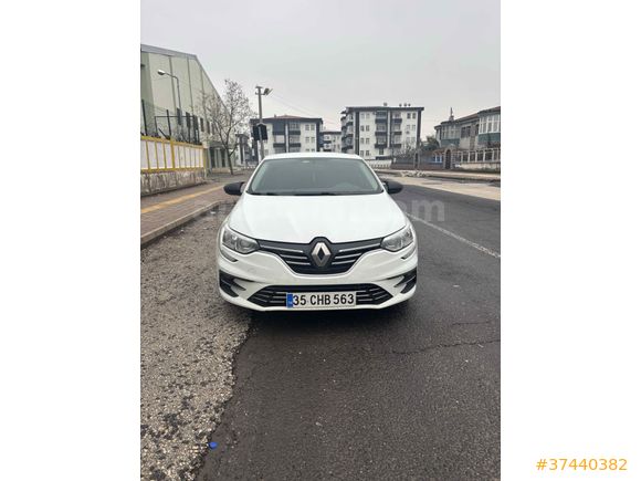 Sahibinden Renault Megane 1.5 Blue DCI Joy 2021 Model 