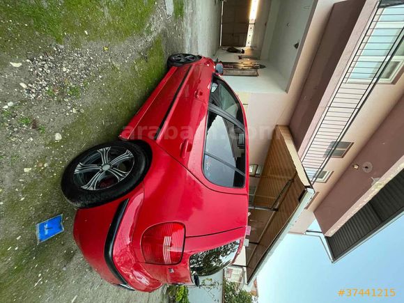 Sahibinden Volkswagen Polo 1.4 benzin +Lpg dürbürn göğüslük tutulan paket2000 Model  299.000 km Kırmızı