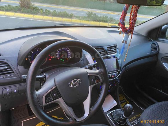 Sahibinden Hyundai Accent Blue 1.6 CRDI Mode 2018 Model Beyaz