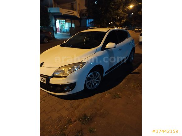 Sahibinden Renault Megane 1.6 Touch 2012 Model