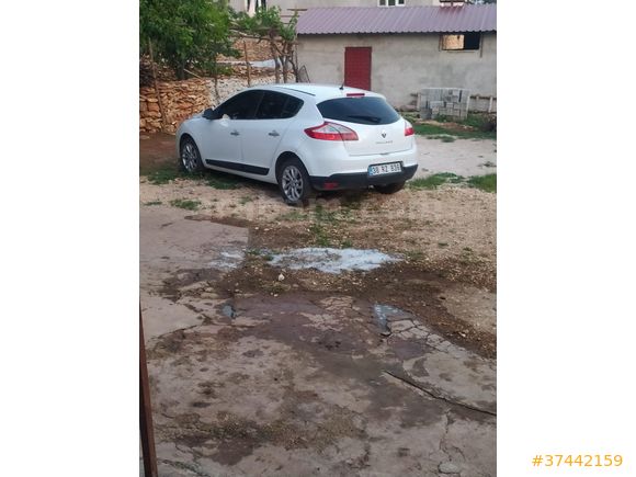 Sahibinden Renault Megane 1.6 Touch 2012 Model