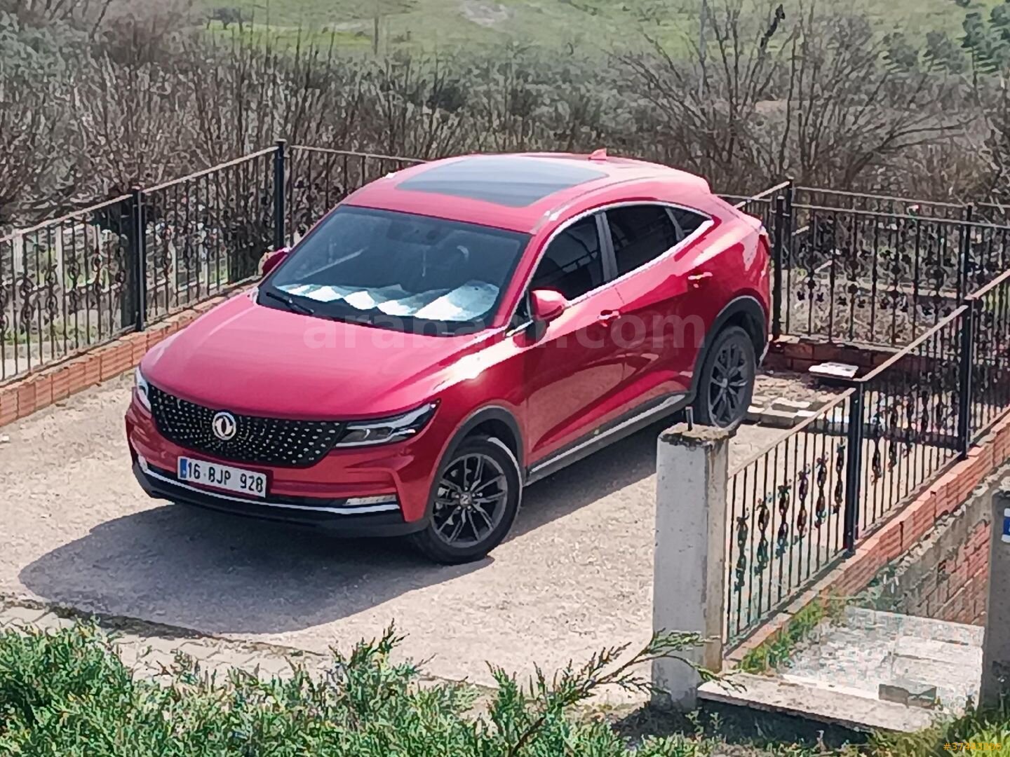 Sahibinden DFSK Fengon 5 2023 Model Bursa 15.000 km Kırmızı 1