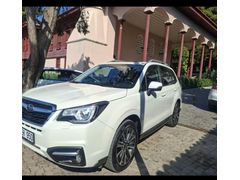 Sahibinden Subaru Forester 2.0i Premium plus full paket 2018 Model  83000 km Beyaz
