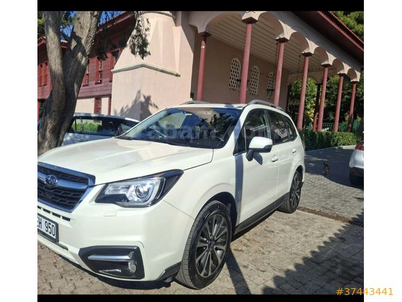 Sahibinden Subaru Forester 2.0i Premium plus full paket 2018 Model  83000 km Beyaz