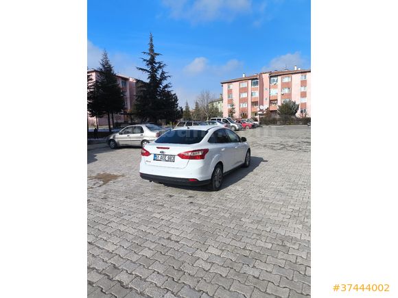 Sahibinden Ford Focus 1.6 TDCi Titanium X 2012 Model