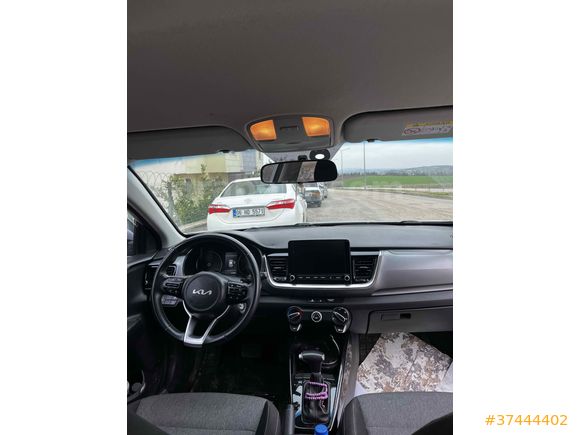 Sahibinden Kia Stonic 1.4 MPI Cool 2022 Model 