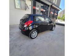 Sahibinden Hyundai i20 1.4 CVVT Sense 2013 Model  155.000 km Siyah