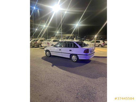 Sahibinden Opel Astra 1.4 Classic 2001 Model